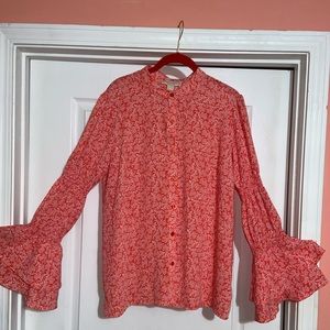 NWT MK woman’s blouse with bell sleeve in sz xl.